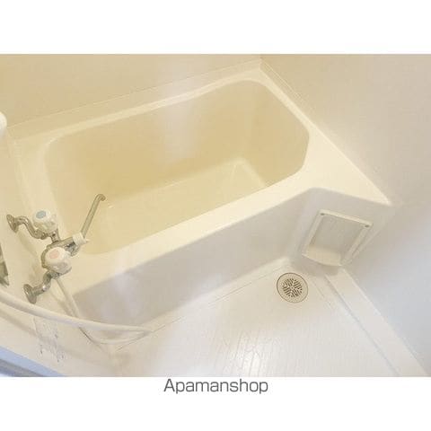 中ノ島センターパーク5番館の内装写真