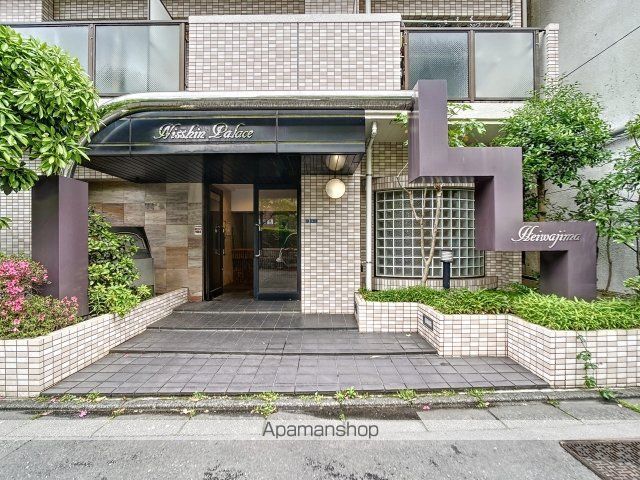 日神パレス平和島の玄関写真