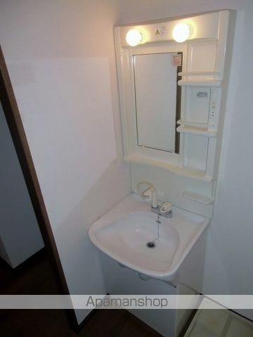 アンプルールブワ湘南の内装写真