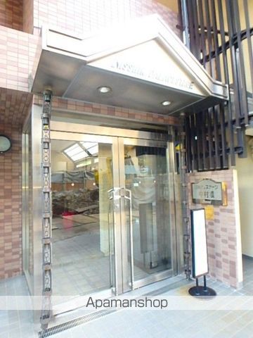 日神パレステージ中村橋の玄関写真