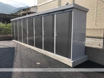 キャトルセゾン[1LDK/45.14m2]の外観4