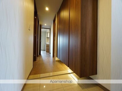 グランパセオ名駅那古野[2LDK/58.17m2]の玄関