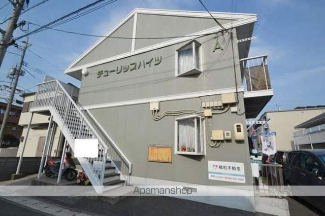 チューリップハイツ A棟の外観写真