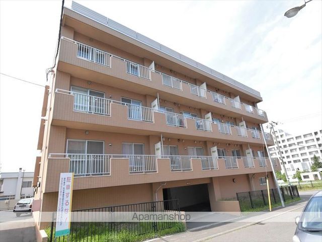 ノースパレス福住弐番館の外観写真