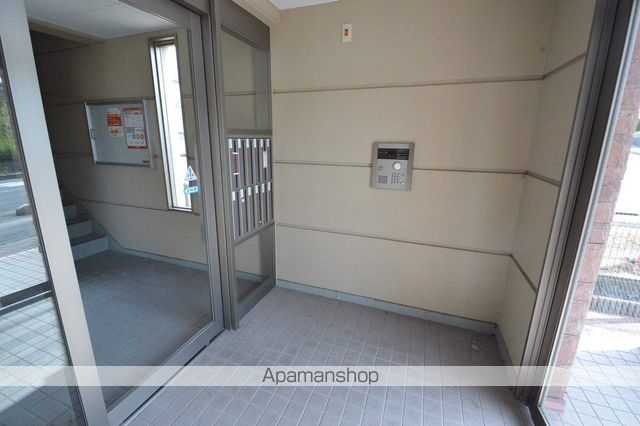 サンパレス土肥の玄関写真