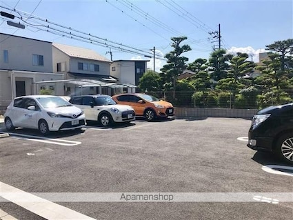 Ｃａｓａ　Ｓｏｌｅｉｌ[3LDK/79.88m2]の駐車場2