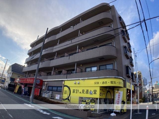 ロードサイドヒルズの外観写真