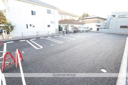 千葉県流山市鰭ケ崎２丁目[2LDK/50.38m2]の駐車場