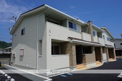 メゾン　コンソラトゥールＡ[1LDK/47.08m2]の外観1