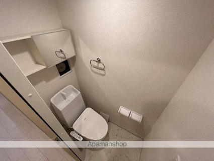 ラヴァリエ[1K/26.43m2]のトイレ