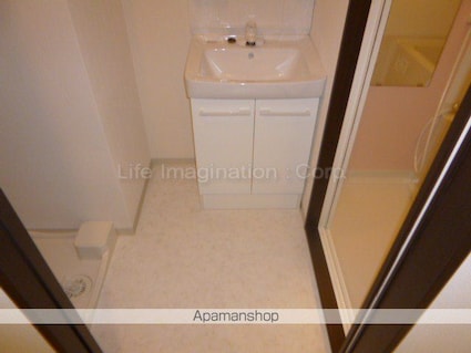 滋賀県長浜市元浜町[1R/31.36m2]の洗面所