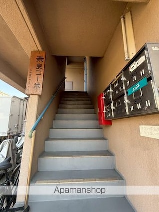 東京都八王子市大和田町１丁目[2DK/36.55m2]の共用部3