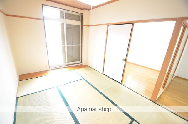 シャイン美園の内装写真