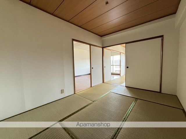 高伸ハイツの内装写真