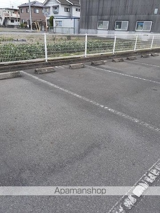 サンハイムＣ[2LDK/51.79m2]の駐車場1