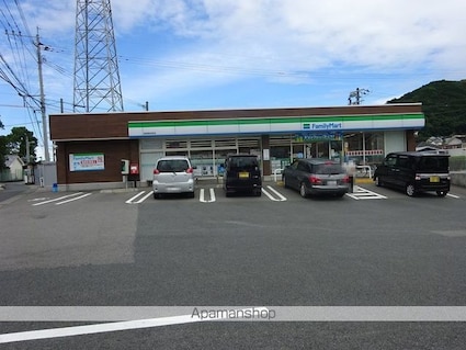 エラン[2LDK/53.76m2]の周辺1