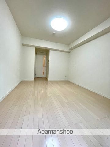 レジディア用賀の内装写真