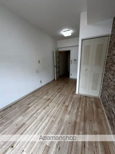 ライオンズマンション用賀[1R/18.37m2]の内装