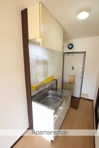 パールハイツ若葉の内装写真