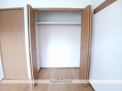 クリスタル[2DK/51.67m2]の収納