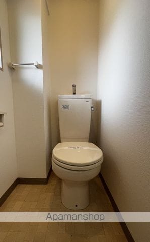 リルームス中島西の内装写真