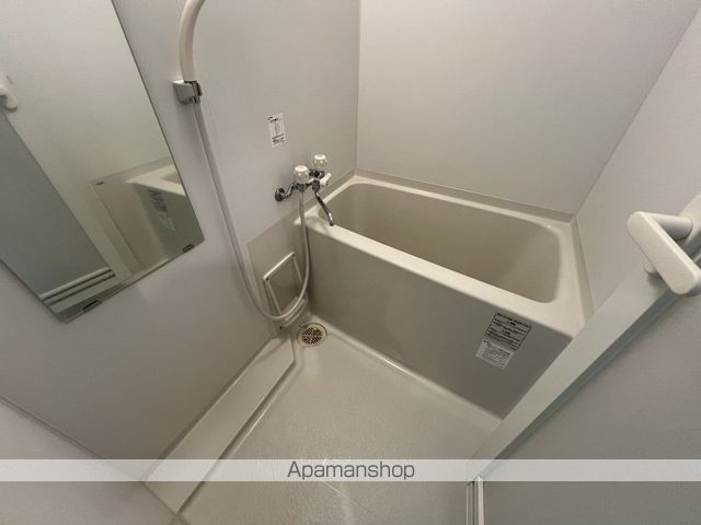 リードインアイエスヒラノの内装写真