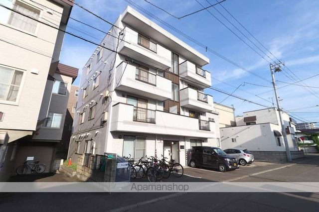 アーバン平岸の外観写真