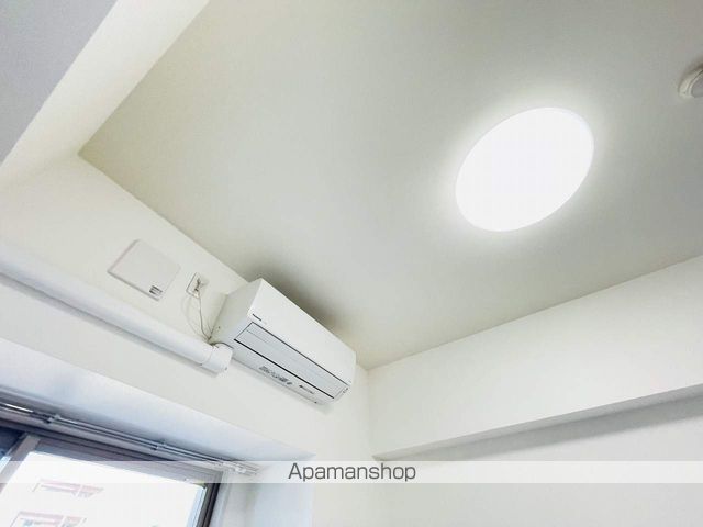 プティフルールの内装写真