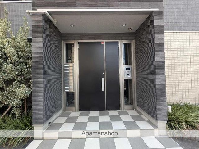 エクレウス下馬の玄関写真