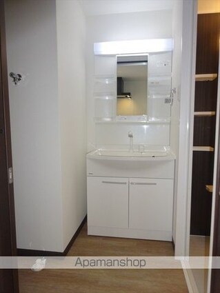 和歌山県和歌山市吉田[1LDK/40m2]の洗面所