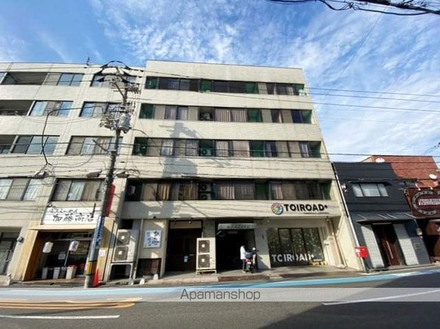 富田町共同ビルの外観写真