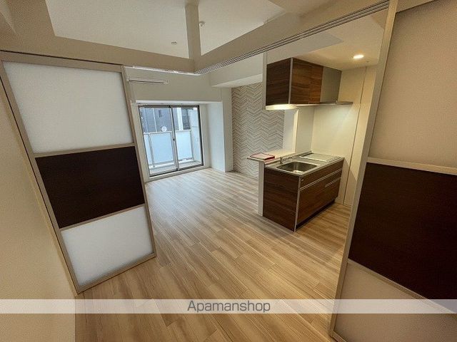 セレニテ堺筋本町リアンの内装写真