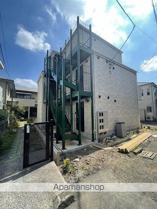 ハーミットクラブハウスサナブルーム生麦[1K/30.01m2]の外観1