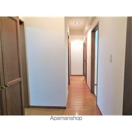 東京都港区元麻布３丁目[2LDK/63.5m2]の内装1