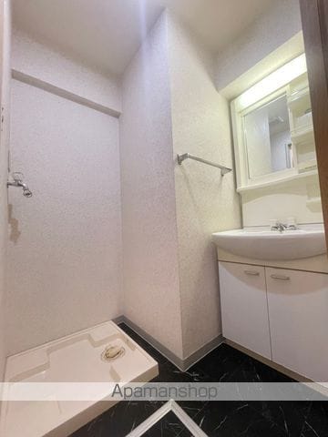 シロスハヤシの内装写真