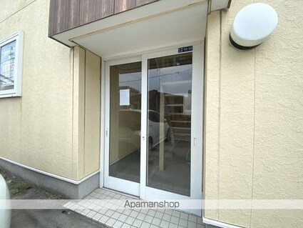 ライブタウン本通（ライブタウンホンドオリ）[1LDK/36.85m2]のエントランス1