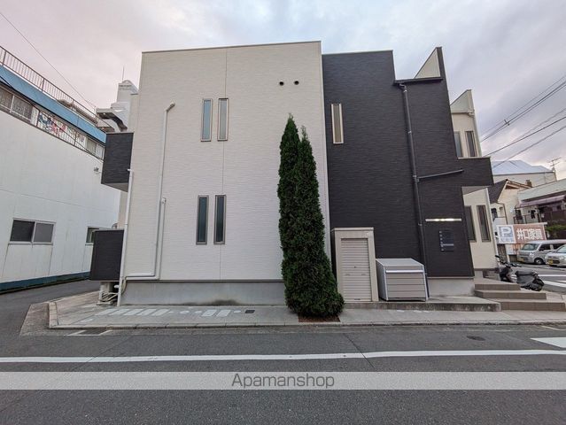 GRANDTIC JM−ROAD