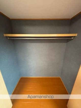 イースト１６Ａ・Ｂ・Ｃ棟[2DK/42.11m2]の収納