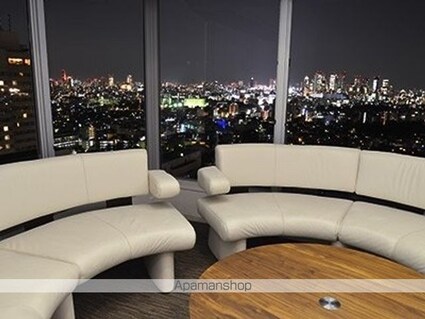 ウエストパークタワー池袋[2LDK/57.82m2]の共用部10