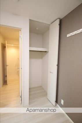 オリヴィエ西町[1LDK/42.72m2]の収納