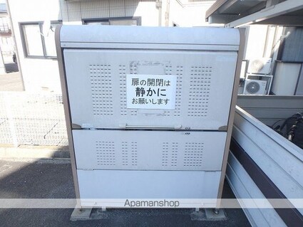 長野県松本市井川城３丁目[2DK/43.74m2]の共用部2
