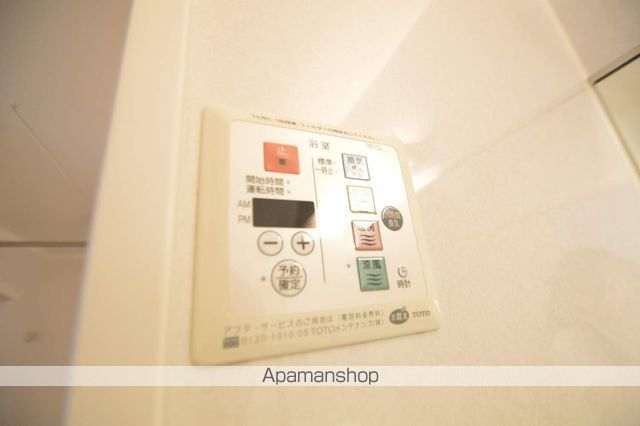 モンターナ グランデの内装写真
