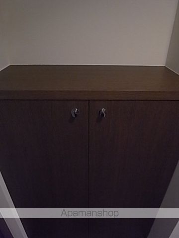 YOSHIX代官町の内装写真
