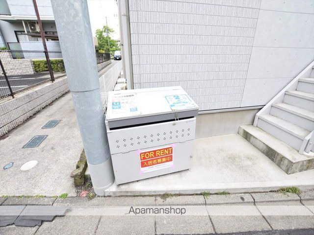 エムズ相模台の玄関写真