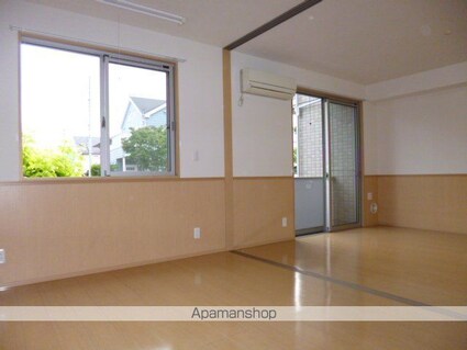 東京都立川市砂川町４丁目[2LDK/52m2]の内装3