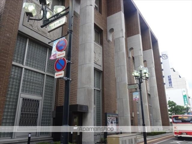 ヴィラパーク本町[3LDK/57.16m2]の周辺3