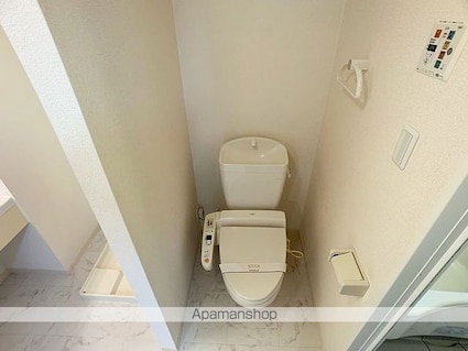 ルーエ三本柳　ＡＢ[1LDK/33.39m2]のトイレ