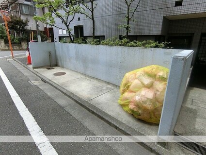東京都府中市緑町３丁目[1R/17.29m2]の共用部4