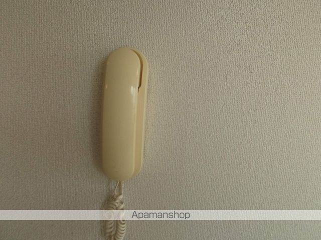 インターナショナルビルの内装写真