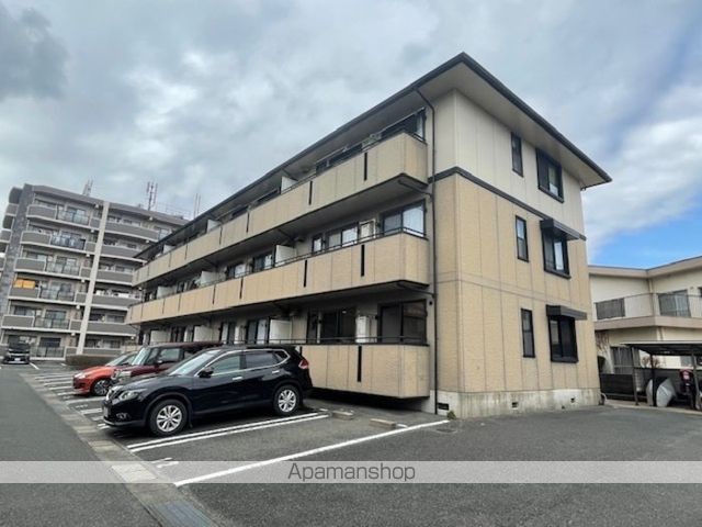 グローリー中村